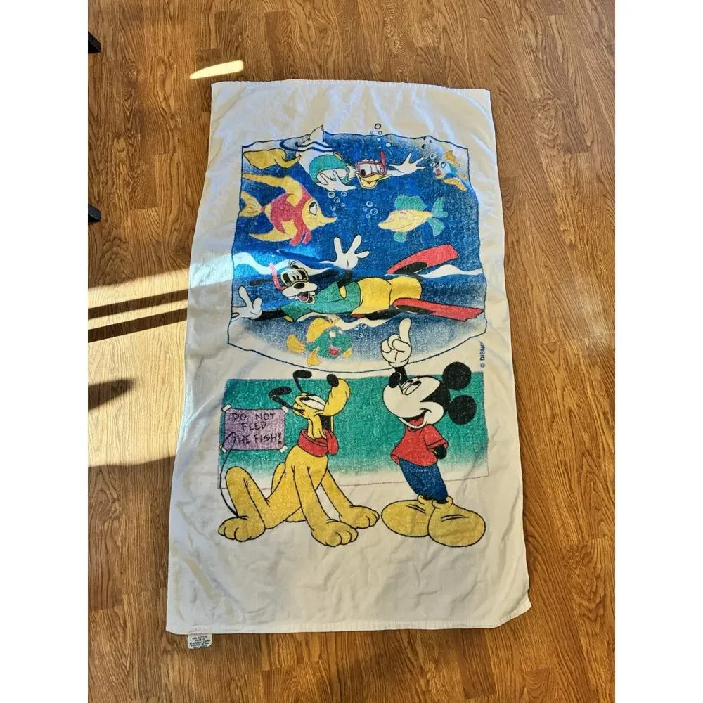 Vintage 80s 90s Disney Towel Mickey Pluto Goofy